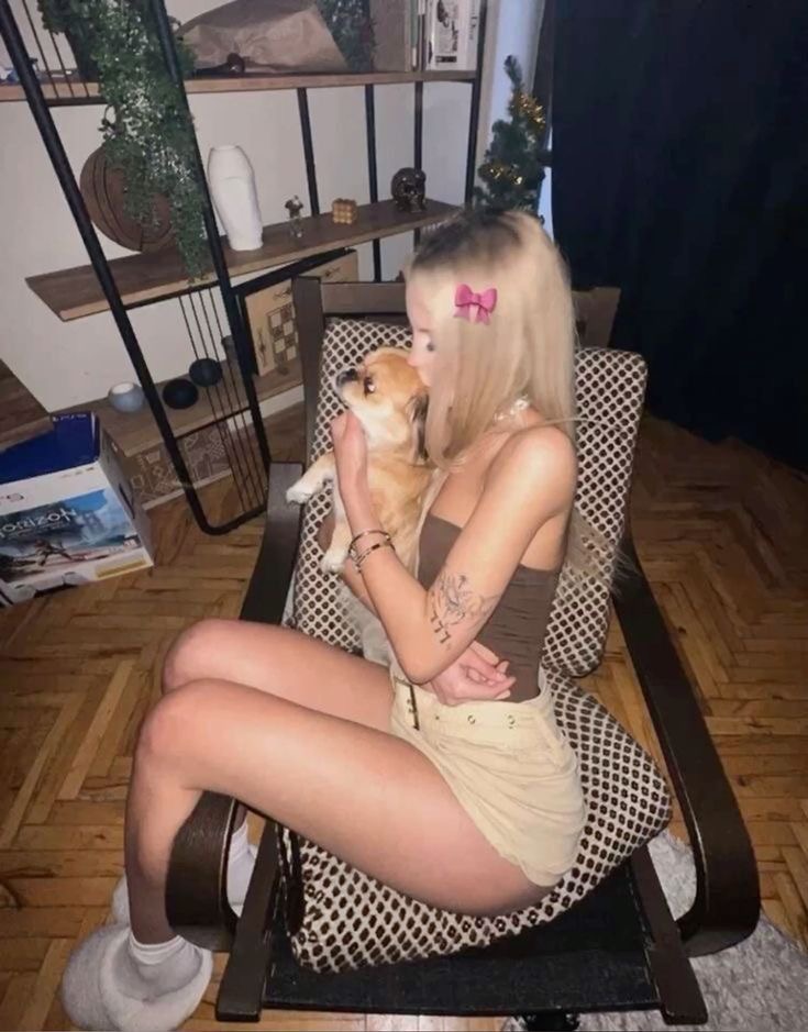 SUZAN
